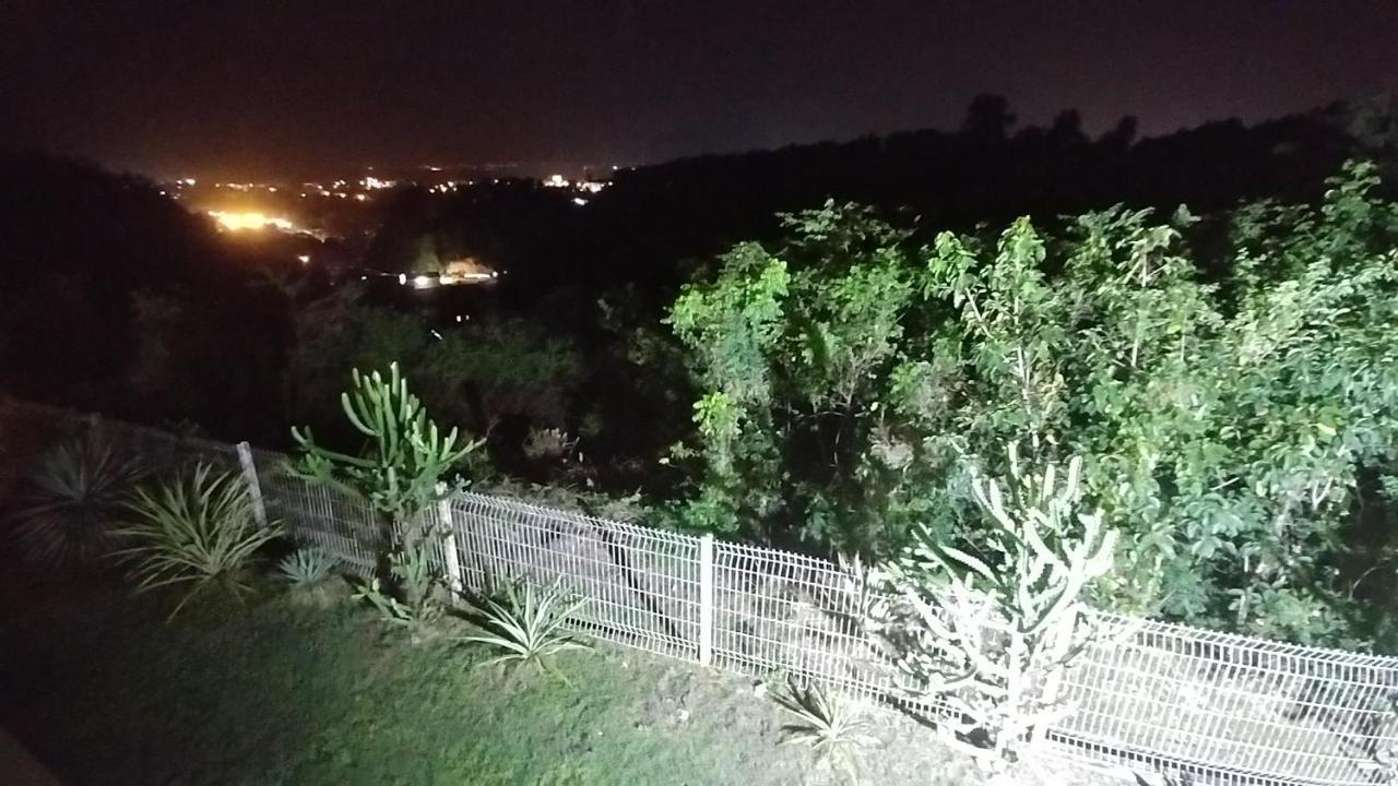 Kazadidou - Residence Grand Cap - Vue Mer Et Montagne - Piscine 르 고지에 외부 사진