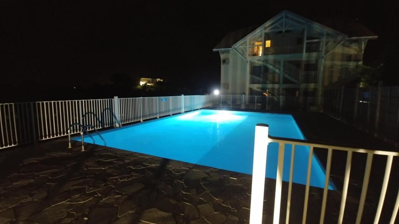 Kazadidou - Residence Grand Cap - Vue Mer Et Montagne - Piscine 르 고지에 외부 사진